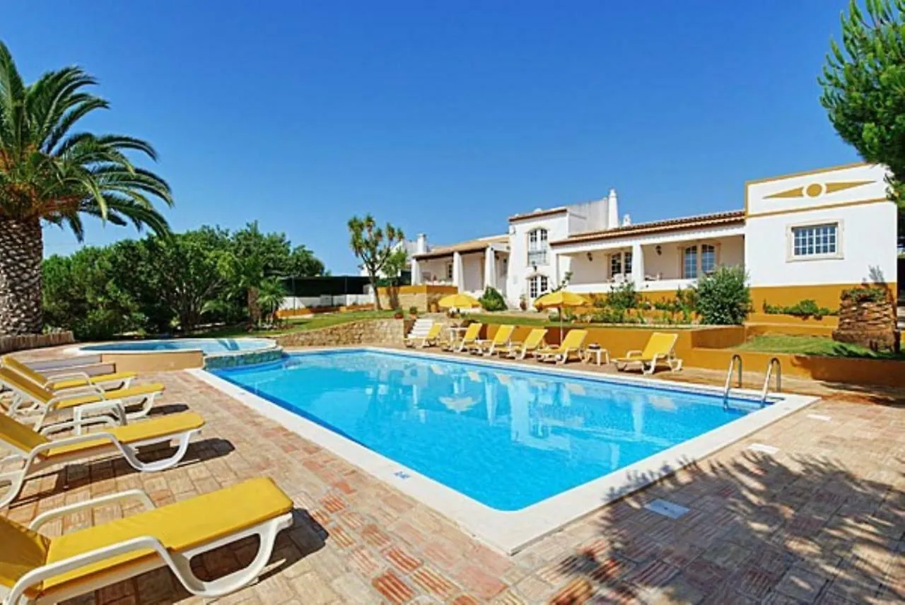 Monte Branco Villa Albufeira 0*,